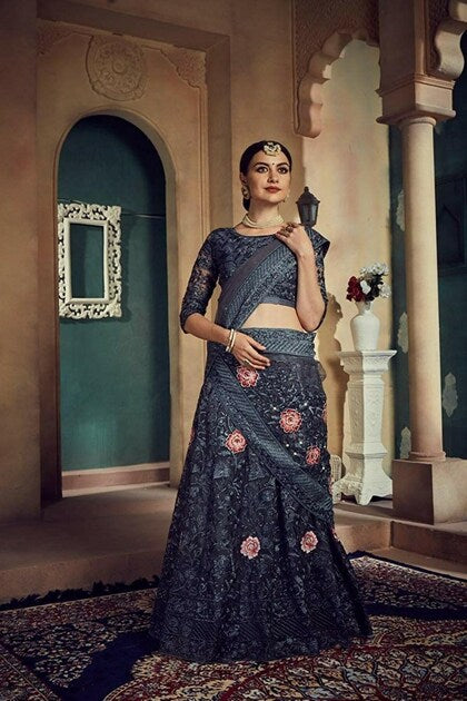 Fahionkiya fency embrodred lengha choli