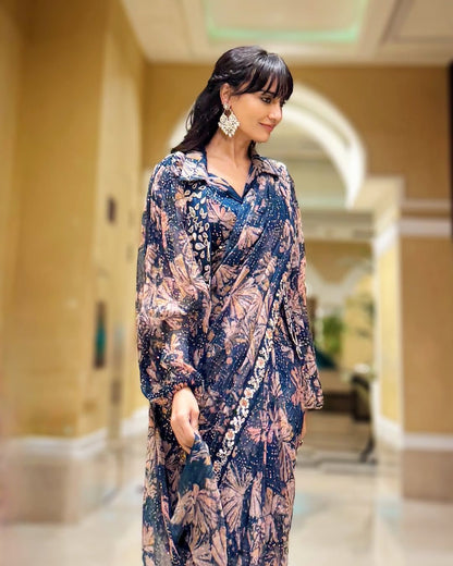 Fashionkiya INDO-WESTERN READY TO WEAR SAREE WITH FULLY EMBROIDERED MIRROR WORK KOTI ON  PRINTED GEORGETTE FABRIC WITH STITCH BLOUSE