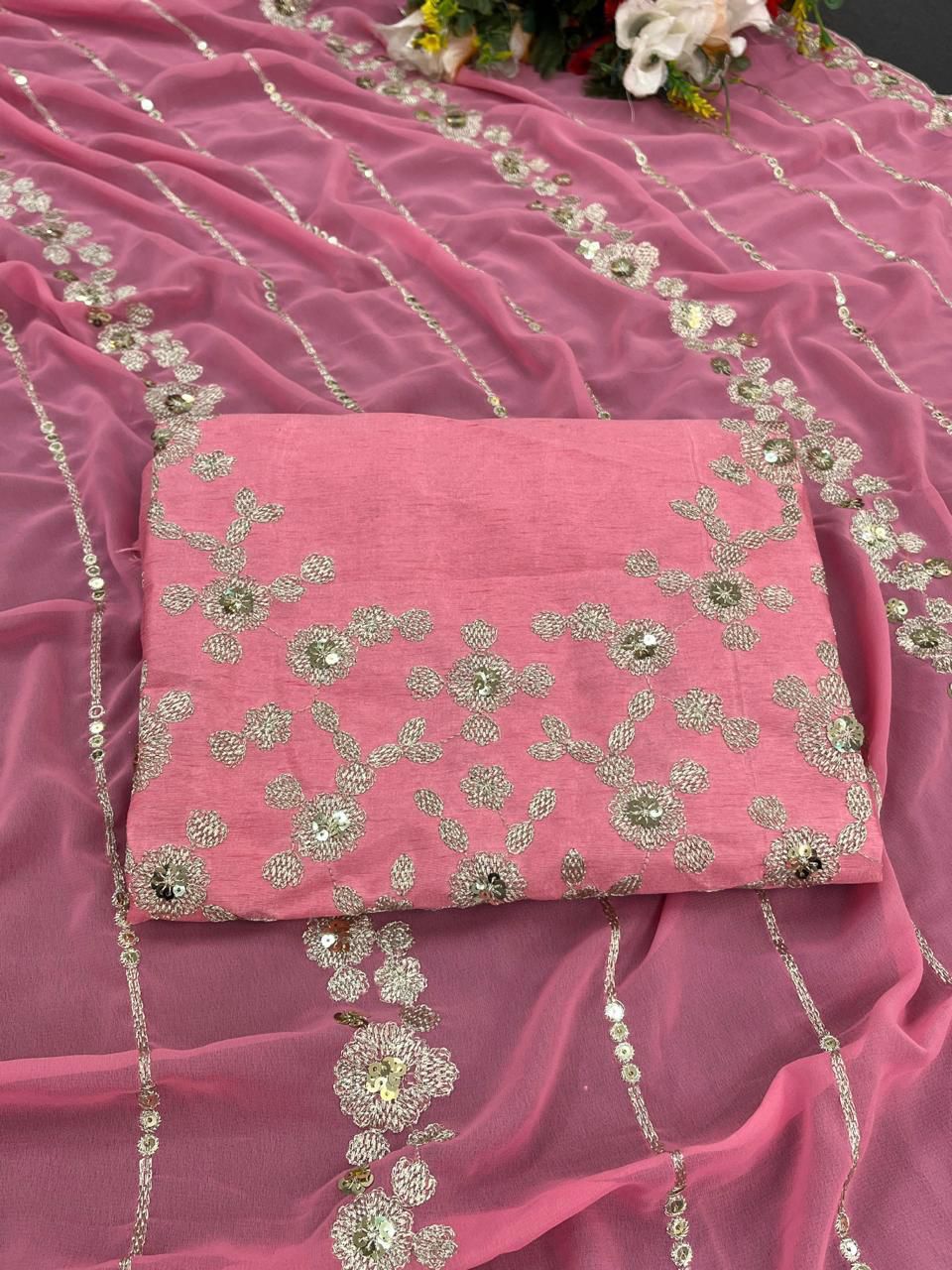 Fashionkiy new fency embrodred siqwamce and therd work saree