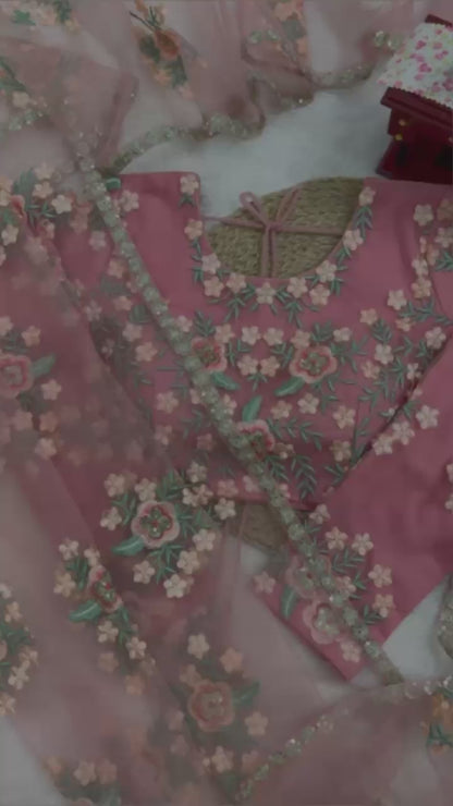 Fashionkiya Looking some one for this same colour beautiful Designer Saree on Soft Net Febric with Thred & Sequnce work and blouse on also Soft Net Febric with Thred & Sequnce work